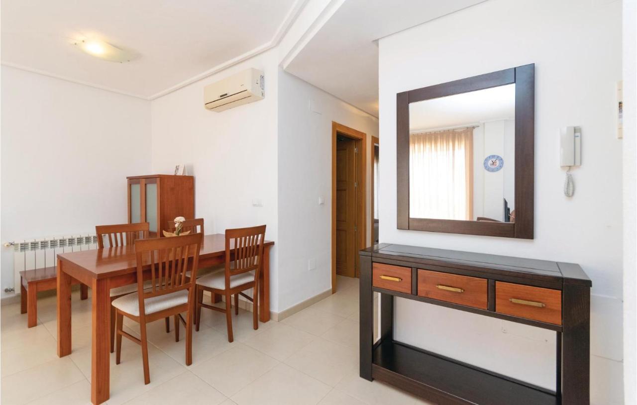 2 Bedroom Amazing Apartment In Roldan Los Tomases 外观 照片